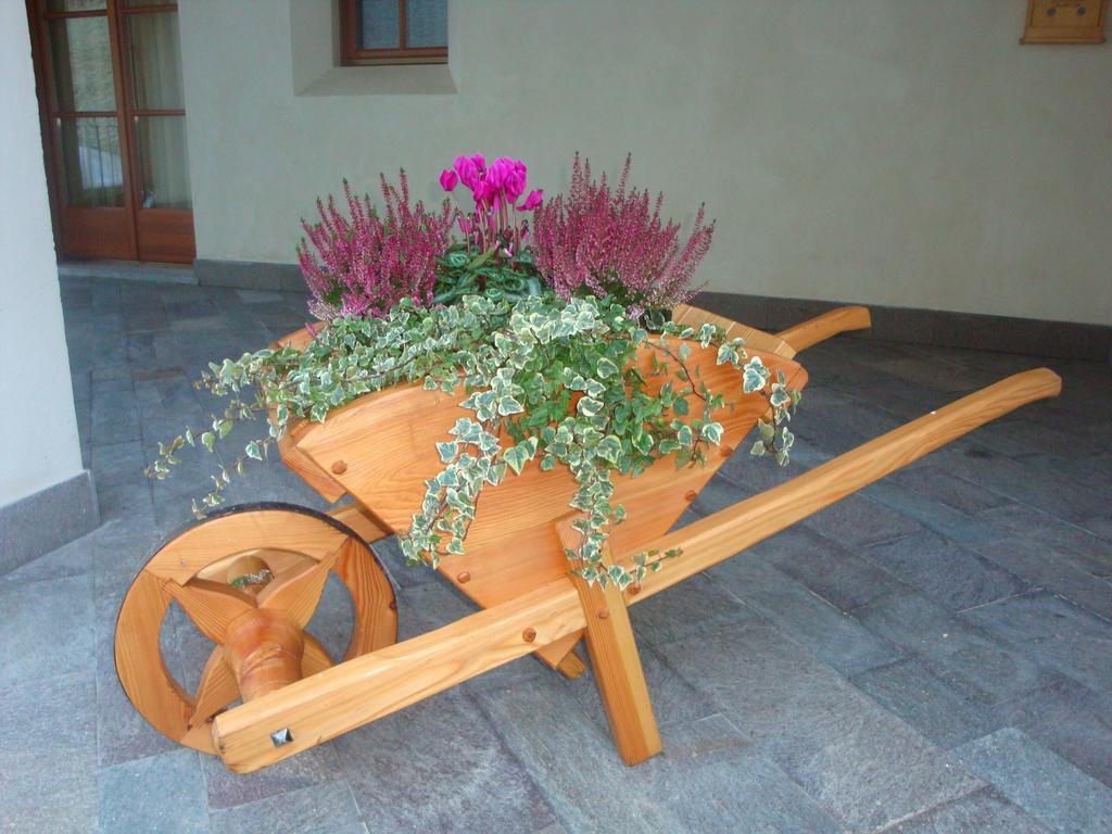 Bed and Breakfast Agritur Cornasest Брегуццо Экстерьер фото
