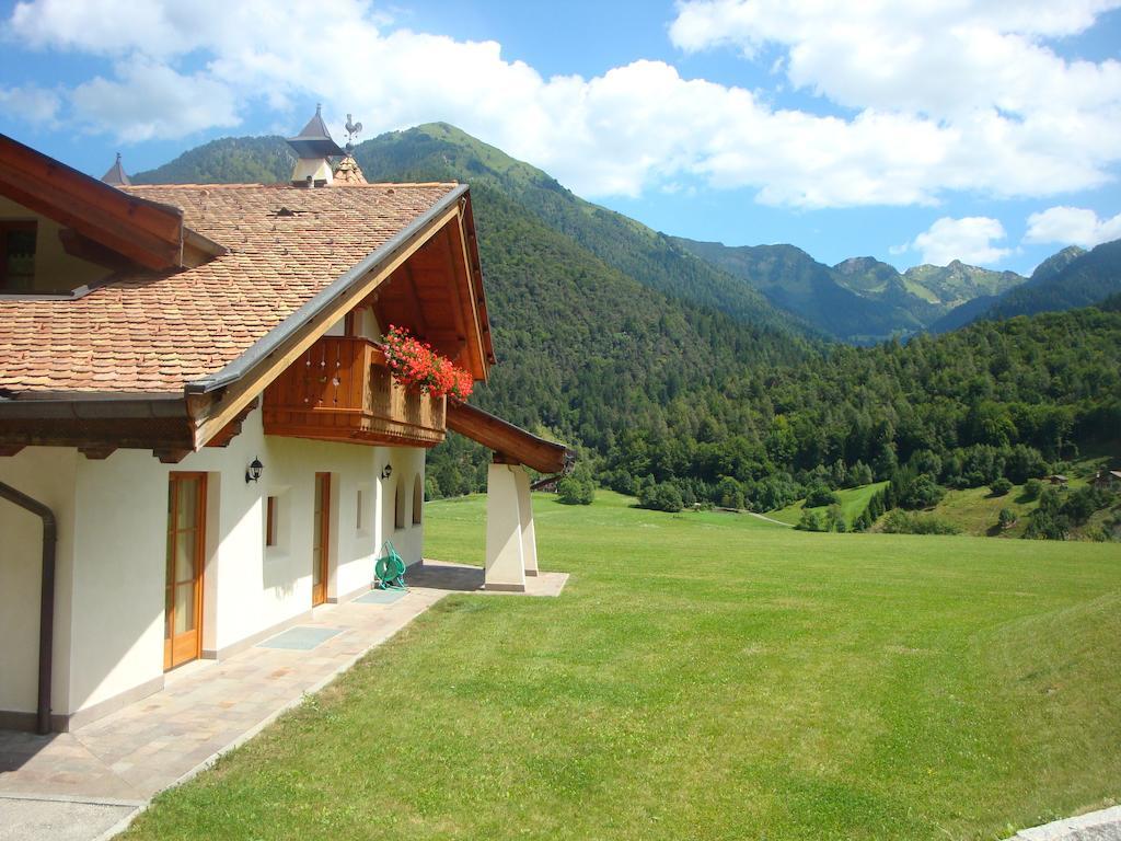 Bed and Breakfast Agritur Cornasest Брегуццо Экстерьер фото