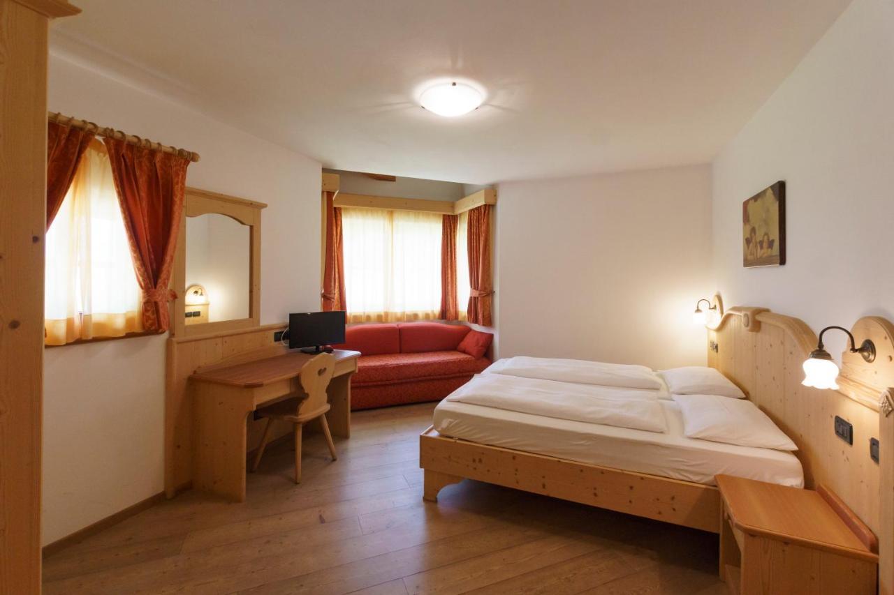 Bed and Breakfast Agritur Cornasest Брегуццо Экстерьер фото