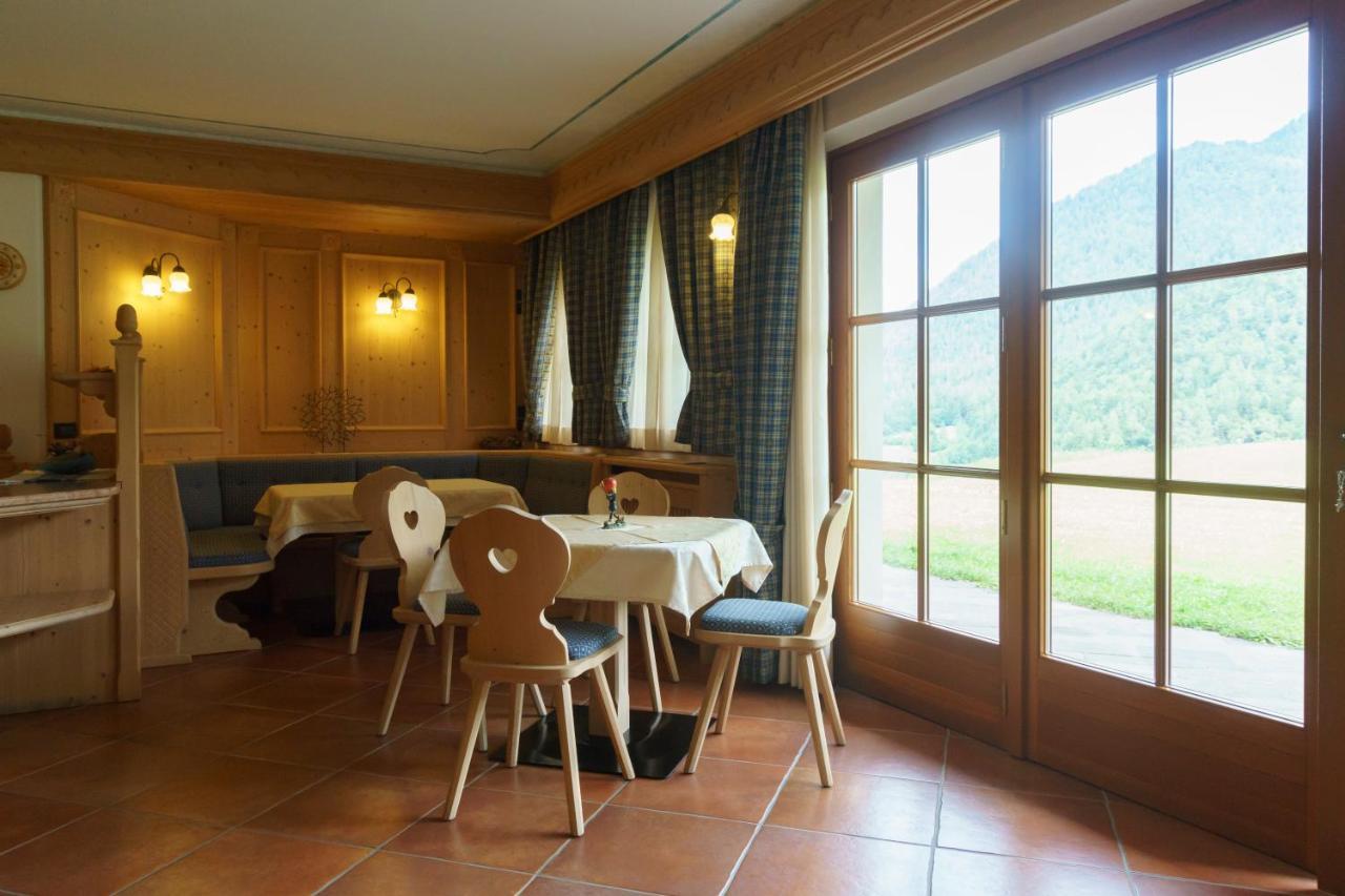 Bed and Breakfast Agritur Cornasest Брегуццо Экстерьер фото