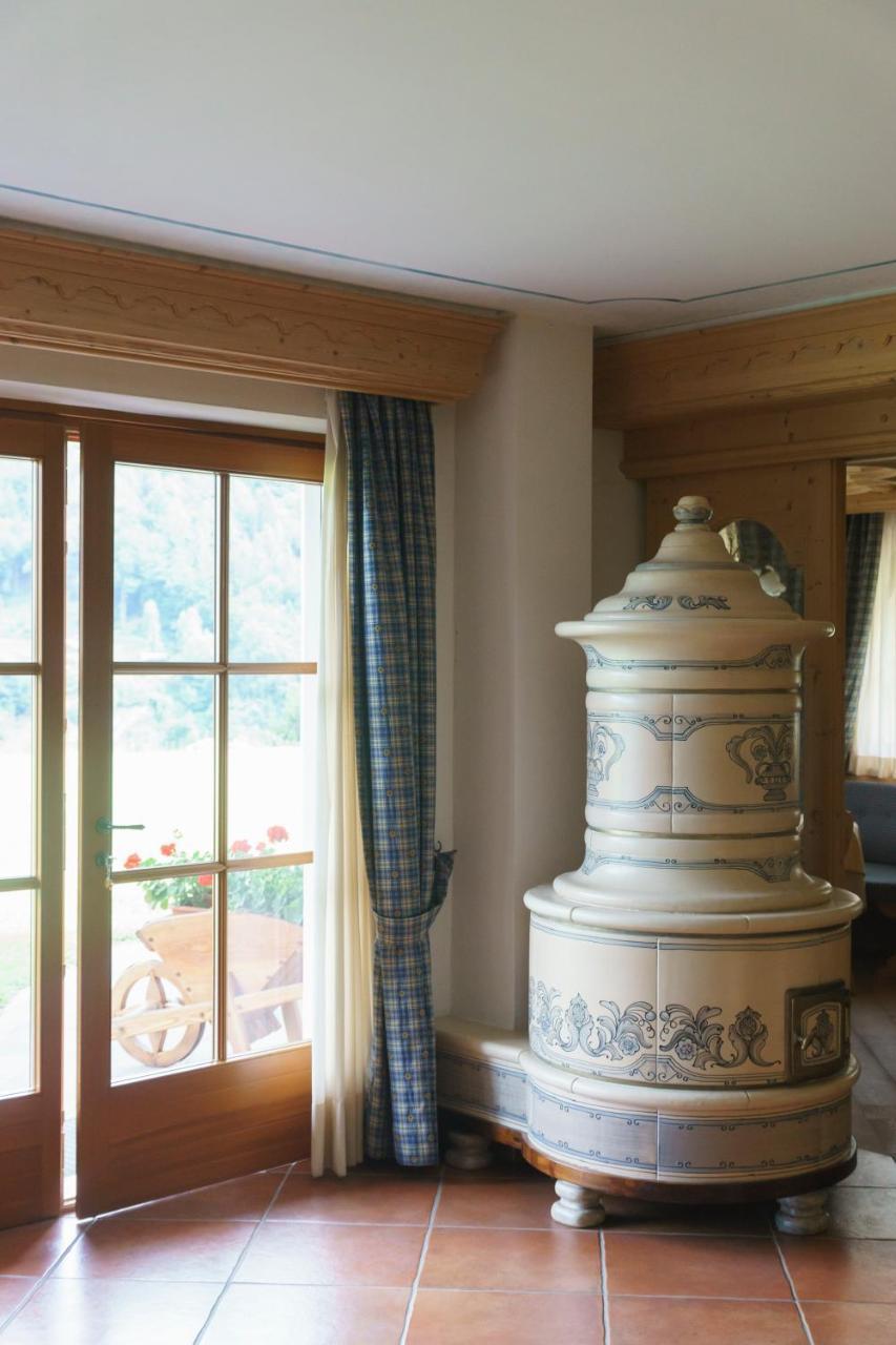 Bed and Breakfast Agritur Cornasest Брегуццо Экстерьер фото