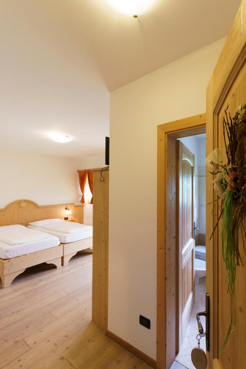 Bed and Breakfast Agritur Cornasest Брегуццо Экстерьер фото
